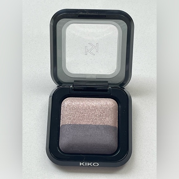 Kiko Milano • Bright Duo Eyeshadow • Pearly Light Mauve / Rosy Gray - Picture 4 of 9